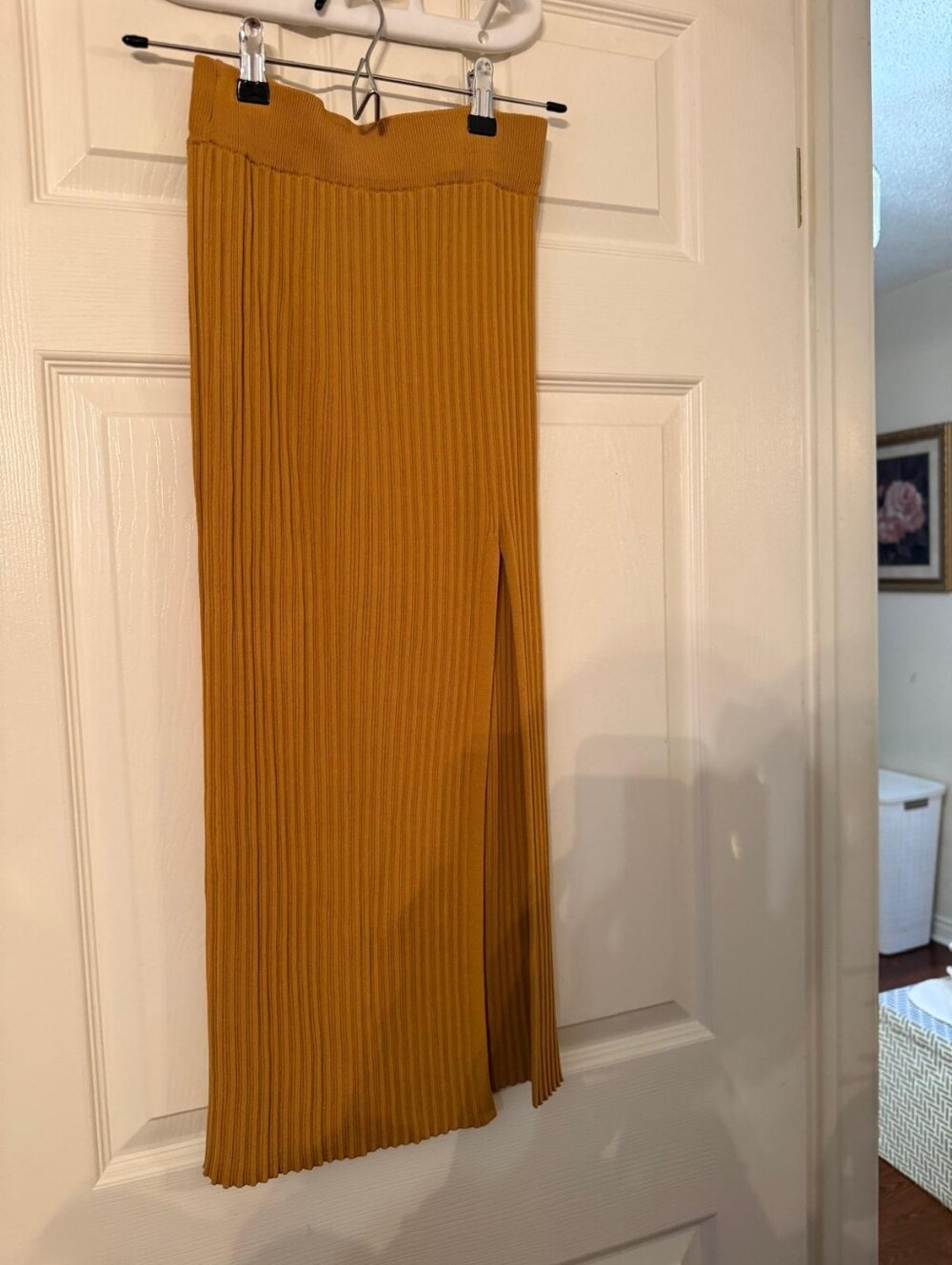 Wilfred Ribbed Ochre Slit Skirt
